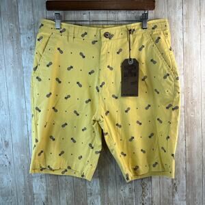 Hudson & Barrow NWT Chino Shorts Mens sz 30 Yellow‎ W/ Pineapple print Stretch